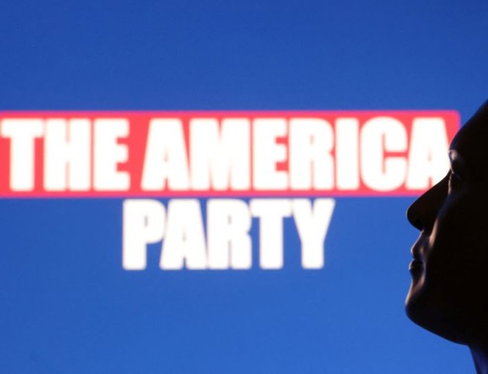 Factbox-US corporate heads who got involved in politics